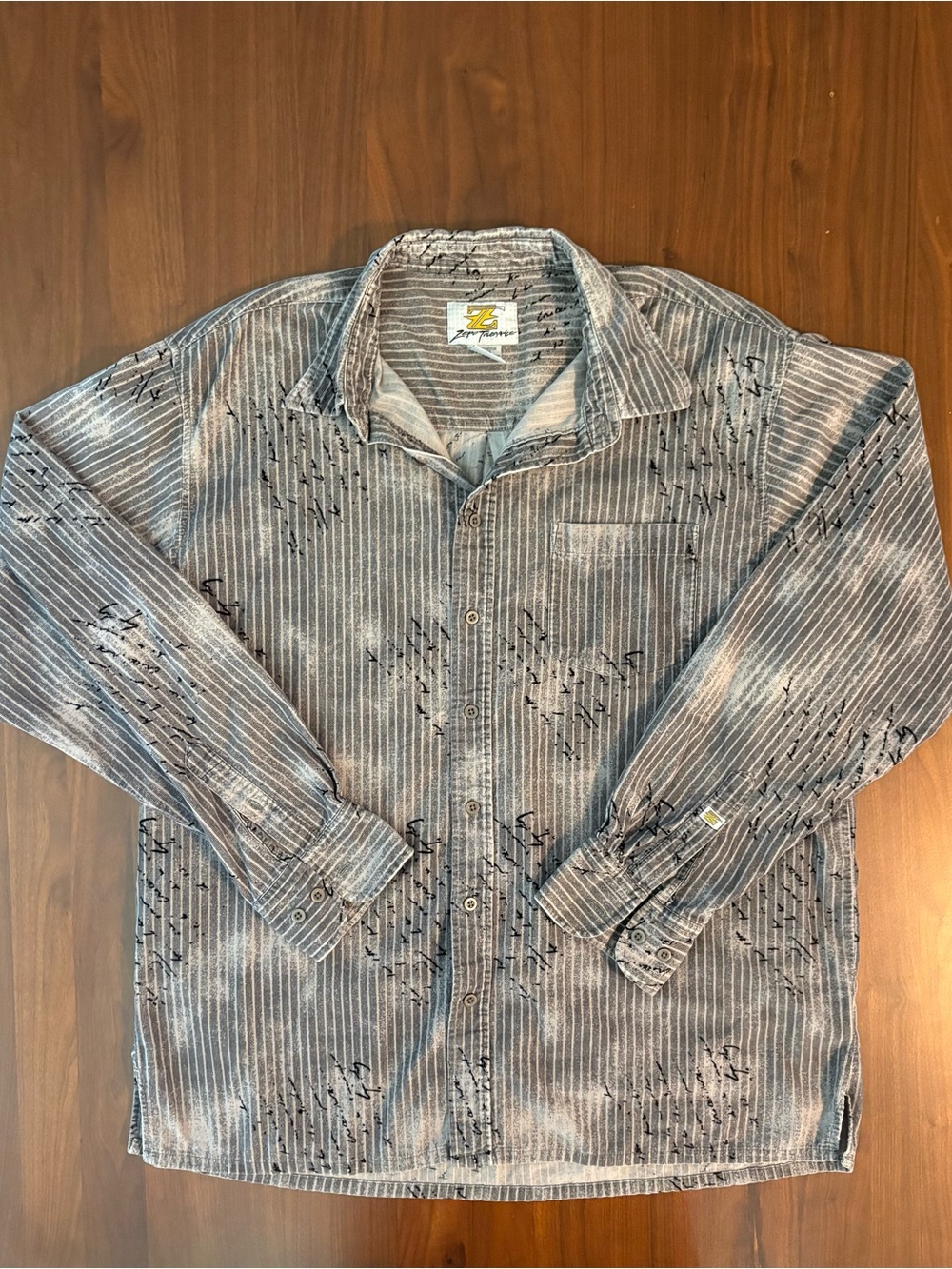 Vintage Y2K Zero Tolerance button-up